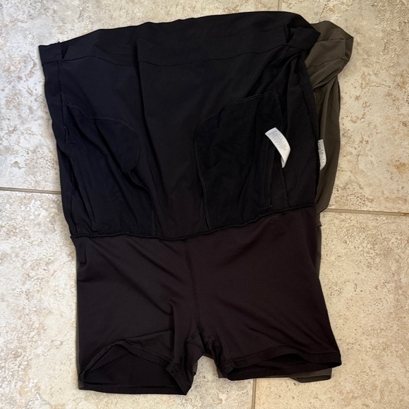 2 For 1 Athleta Soho Skorts - Picture 14 of 14